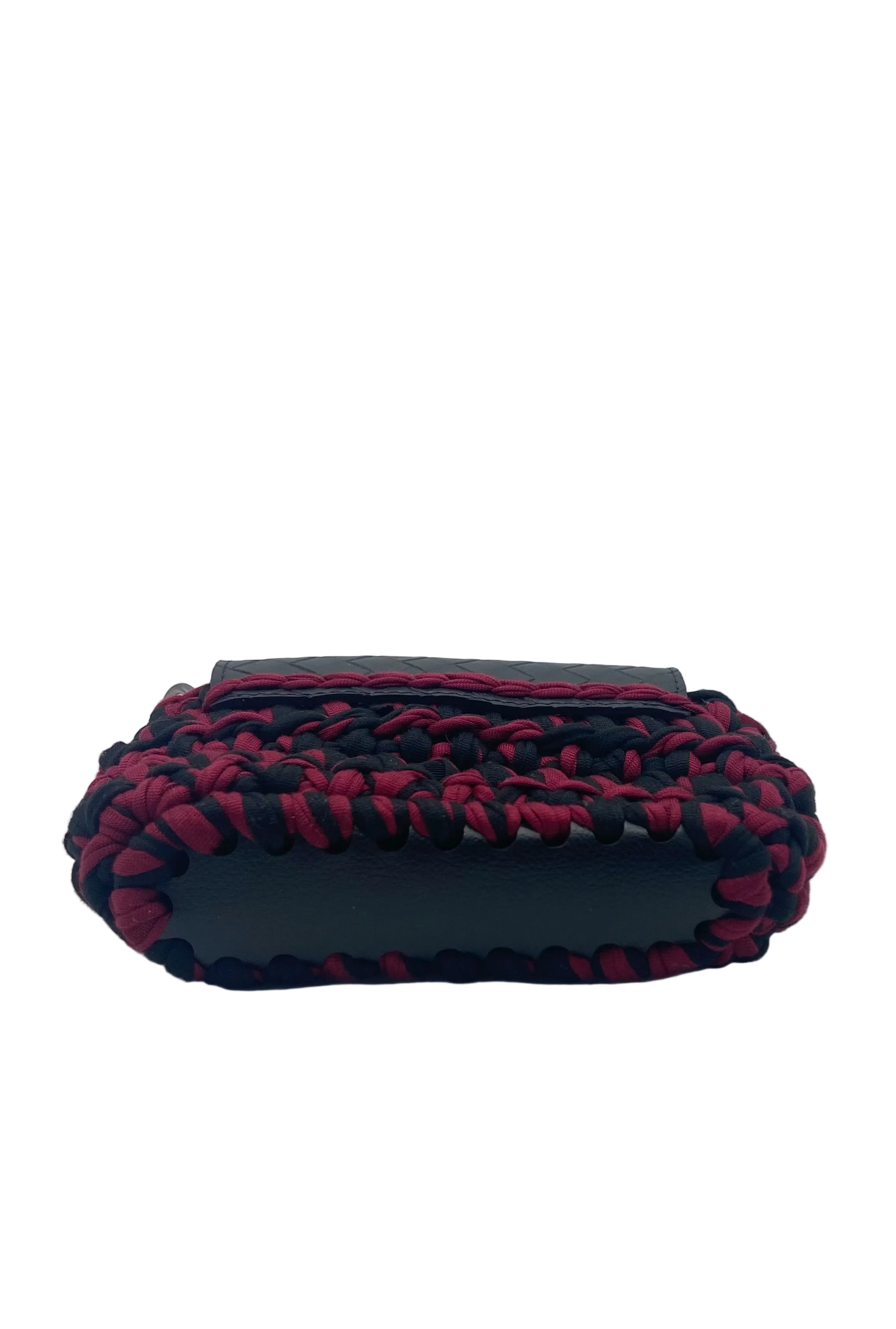 Mini pochette Oslo en crochet noir et bordeaux