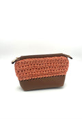 Trousse en crochet camel et lurex orange