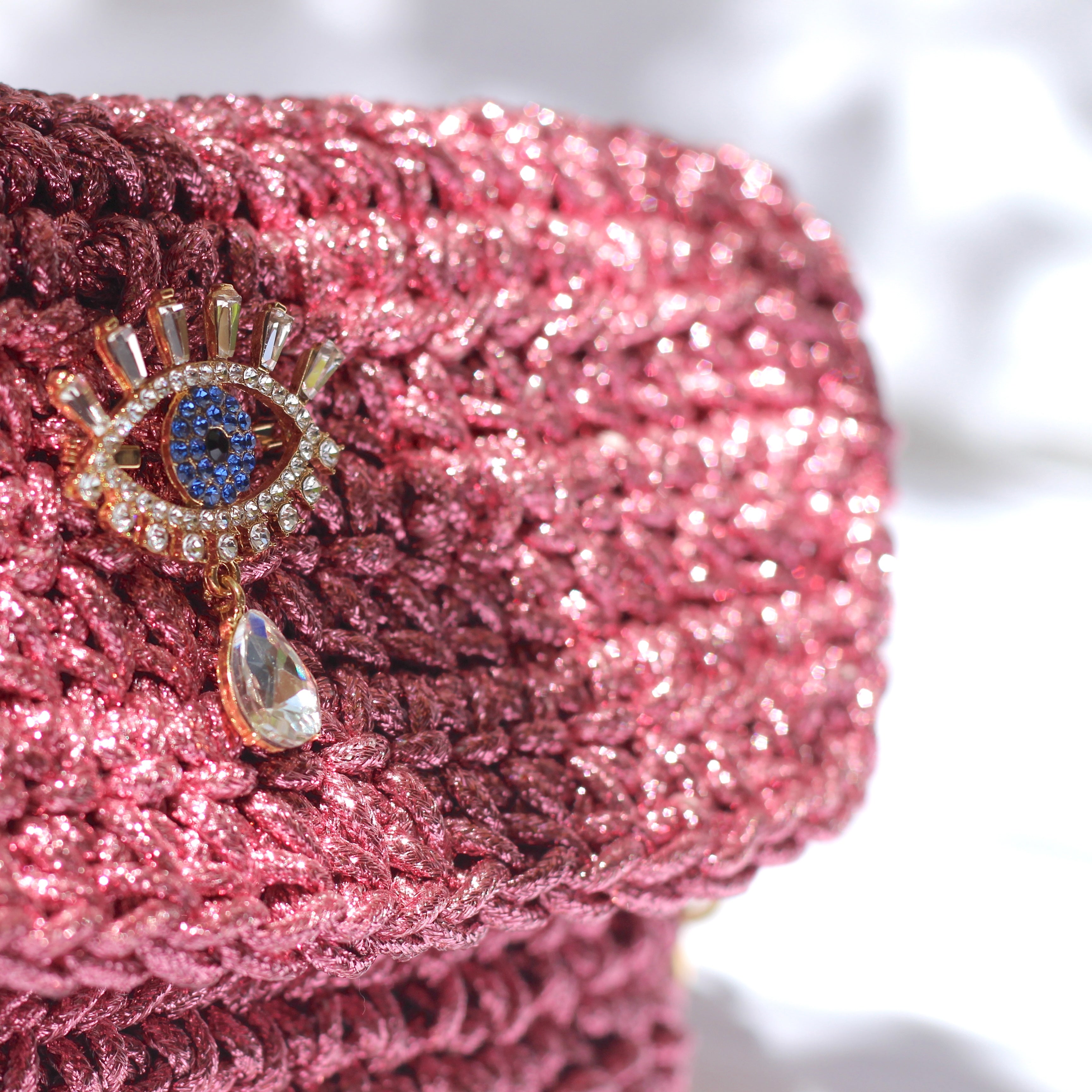 Petit sac épaule au crochet rose métallique
