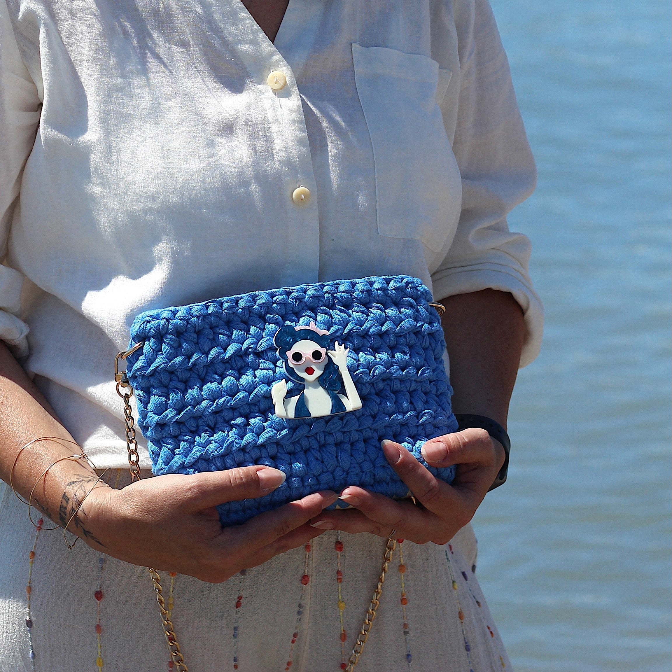 Petit sac au crochet bleu