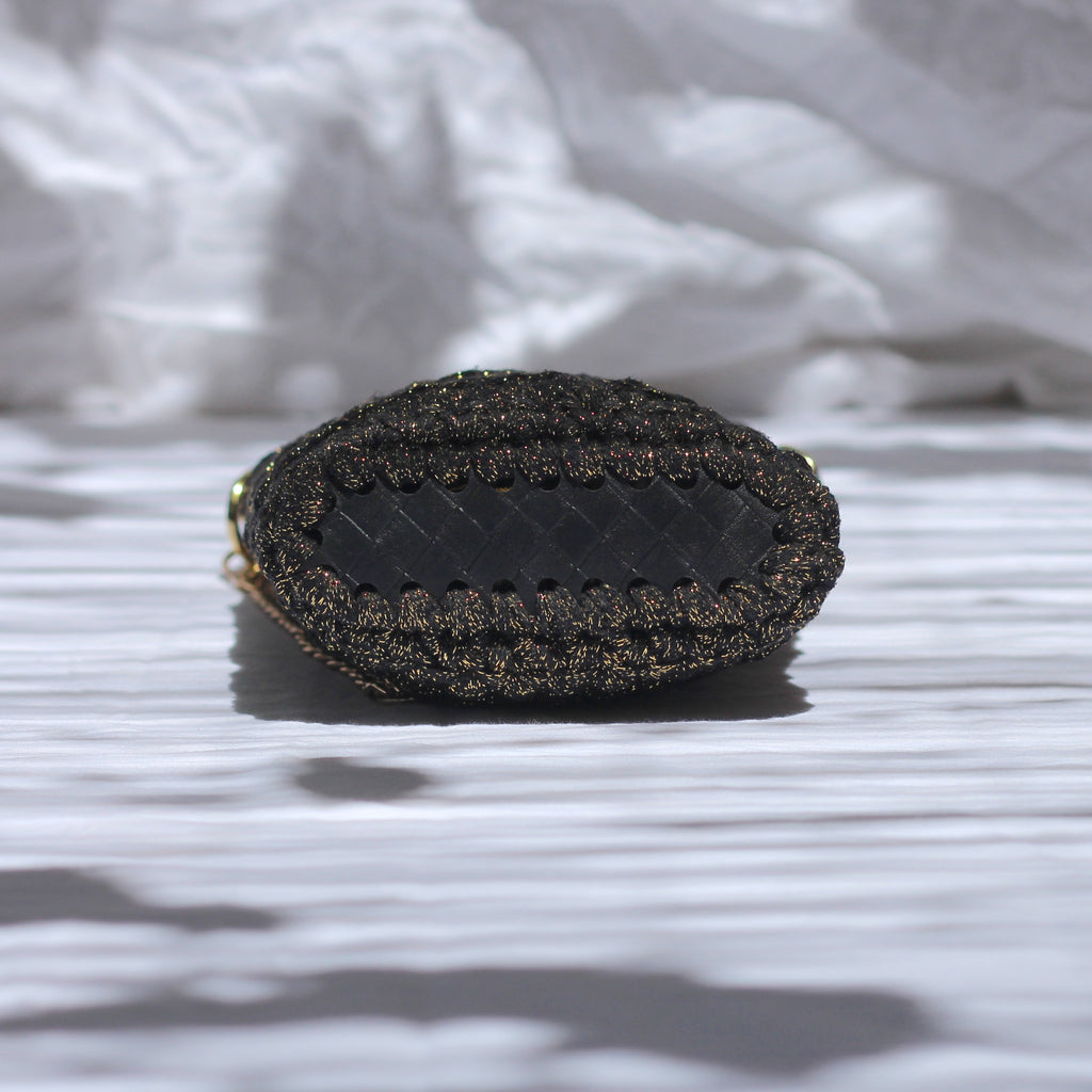 Pochette bandoulière au crochet lurex noir et doré