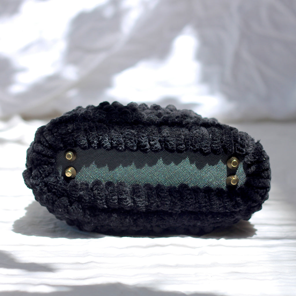 Petit Sac bandoulière au crochet en velours noir