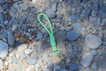 Porte clés en macramé vert avec étoile de mer