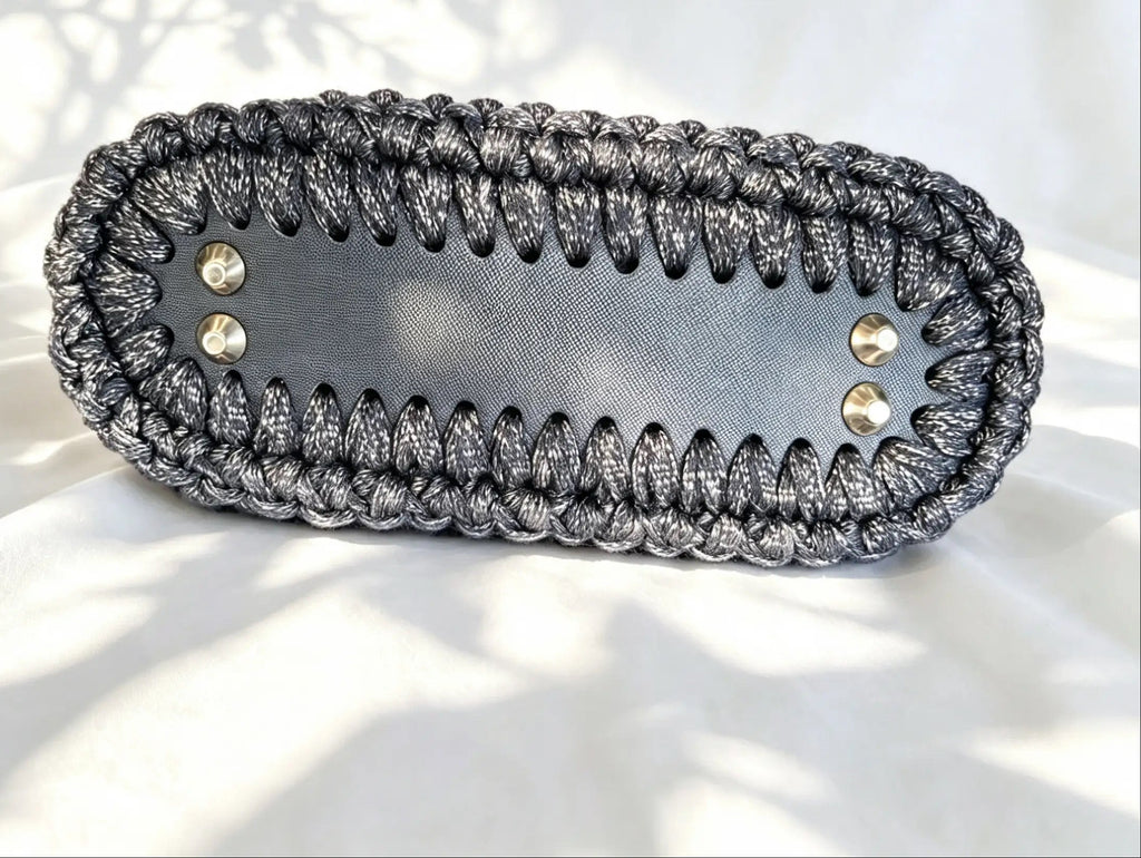 Petit sac au crochet lurex noir. Fait main en France