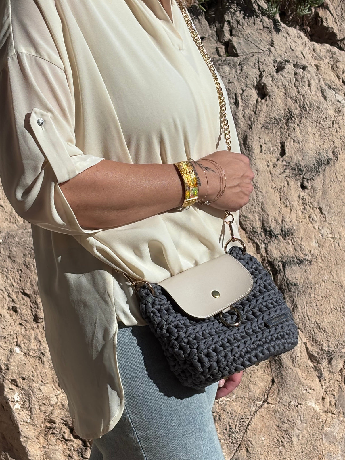 Sac au crochet gris bleuté. Fait main en France