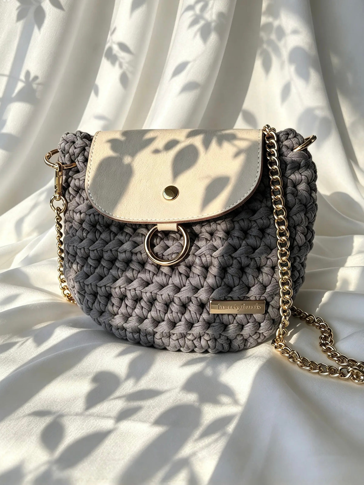 Sac au crochet gris bleuté. Fait main en France
