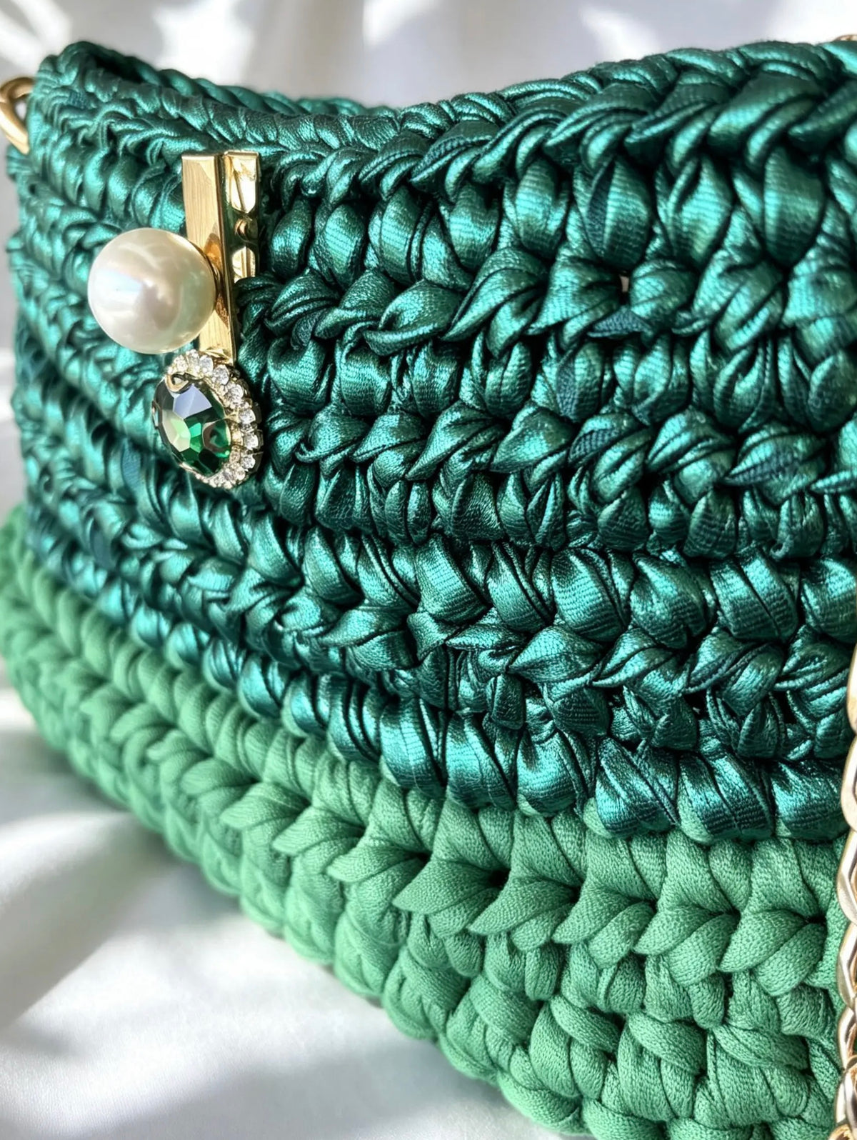 Petit sac en crochet vert. Fait main en France