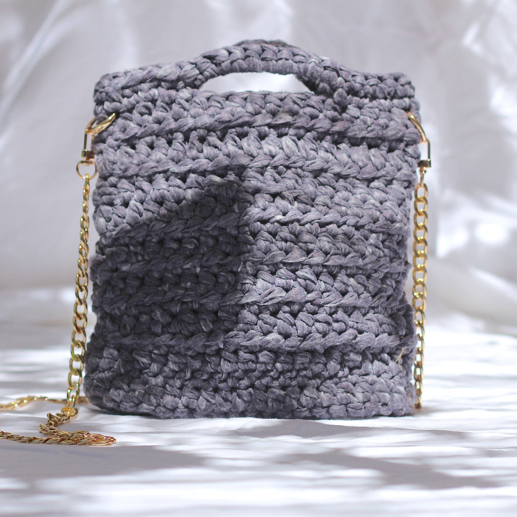 Sac bandoulière au crochet noir délavé